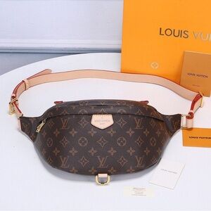 🎄Louis Vuitton Bumbag Brown Monogram Canvas Messenger Bag